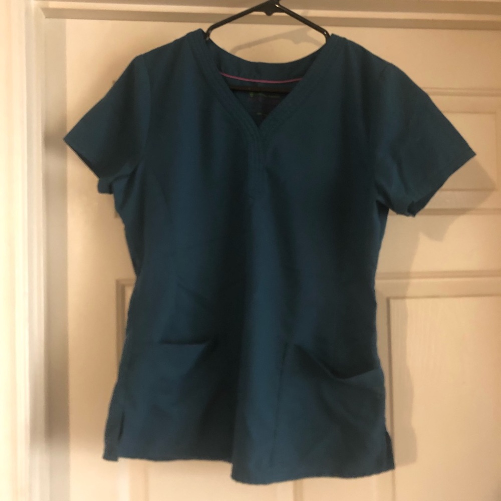 Woman’s scrub top